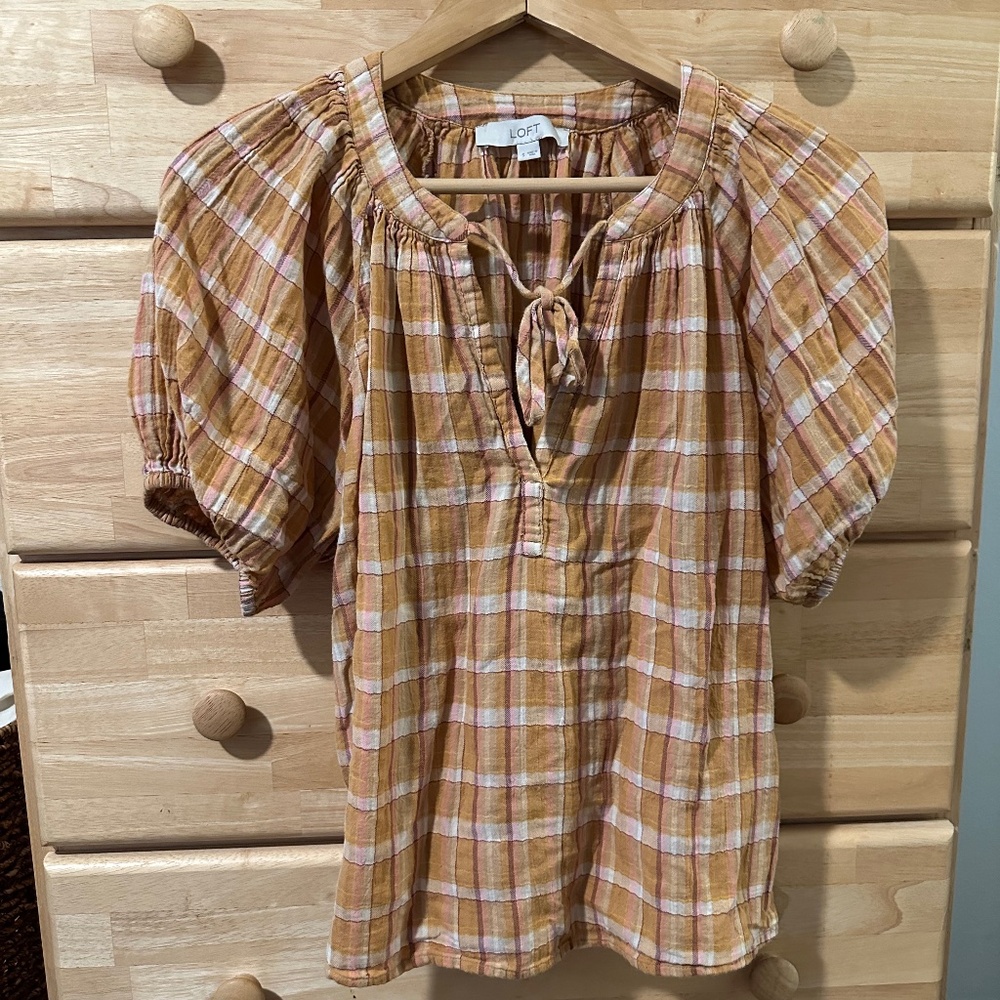 Short/Puff Sleeve Tie-Neck Blouse